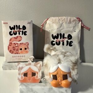 POPMART - CRY BABY - 🐆 WILD BUT CUTIE 🐆 - “Vanilla Cutie”